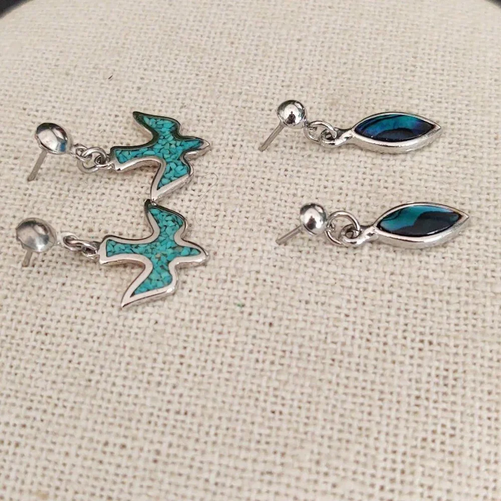 2 pairs of small silver and blue dangle earrings